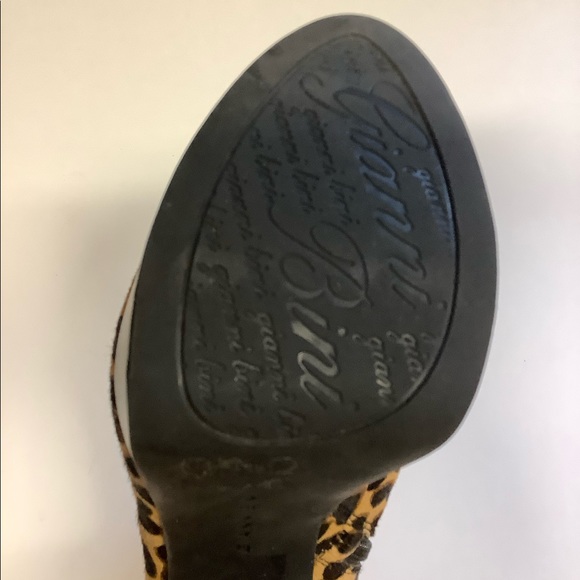 Gianni Bini Shootie - Picture 4 of 4